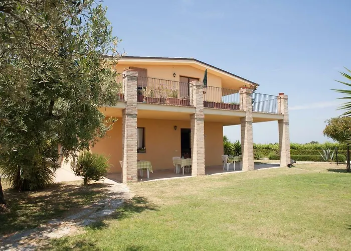 Martina Bed & Breakfast 3*